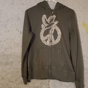 zipper hoodie with front pockets and matching pant